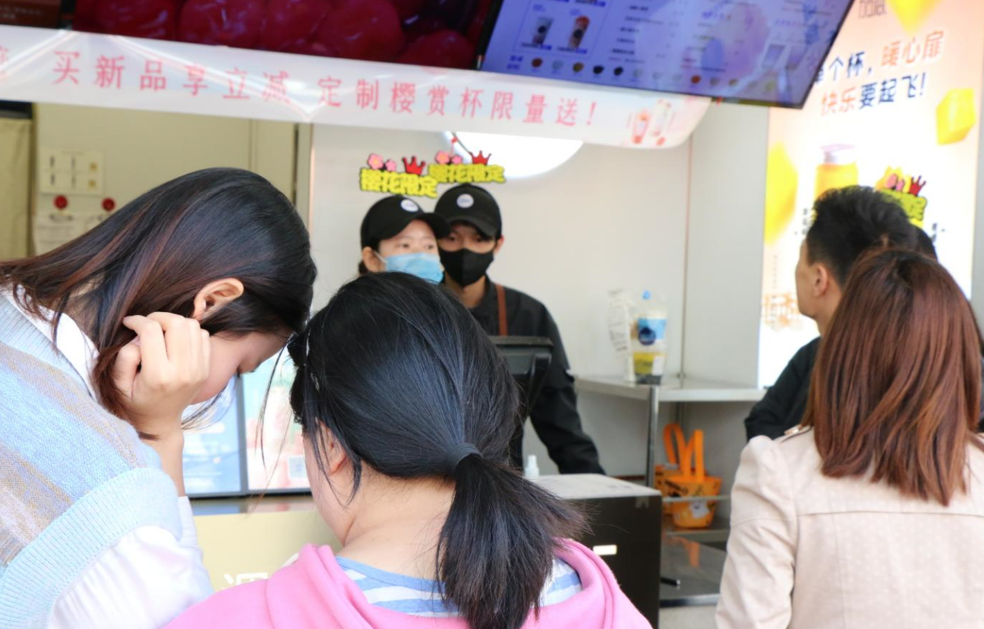 优游国际奶茶：一家奶茶店的发展需要重点关注哪两个问题